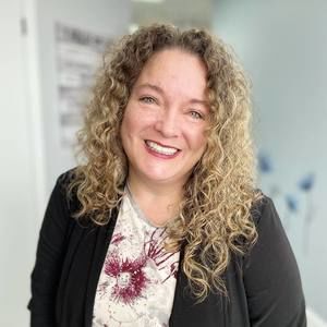 Meet your Posher, Julie
